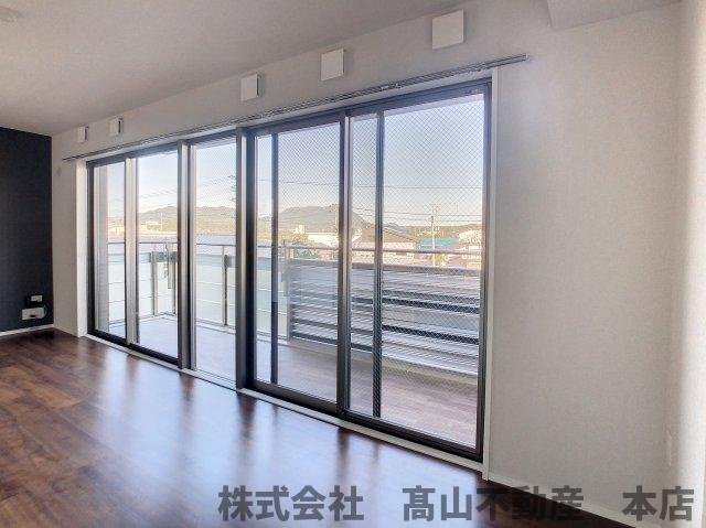 宗像市東郷５丁目の賃貸マンションの内装