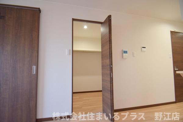 ラージヒル鶴見緑地の収納