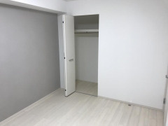 エリタージュ鶴見の寝室|エリタージュ鶴見　クローゼット