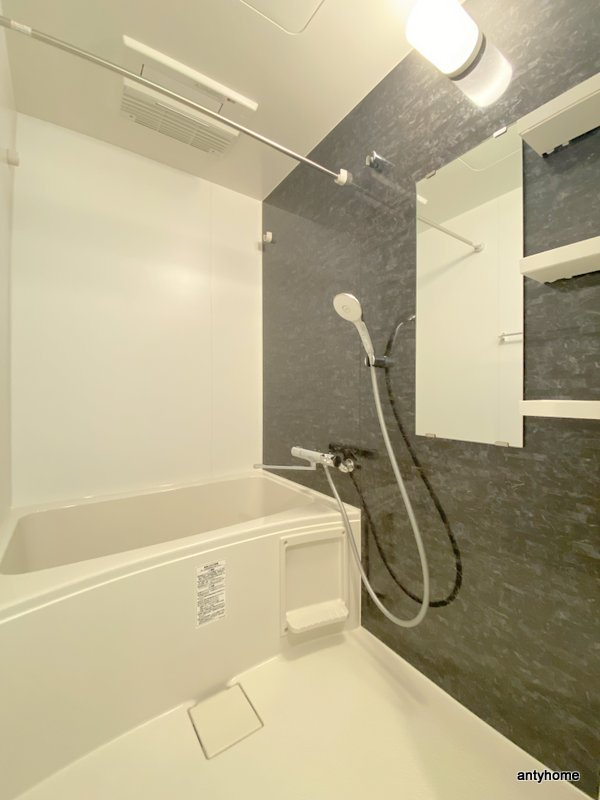 S-RESIDENCE堺筋本町Deux　仲介手数料無料の浴室