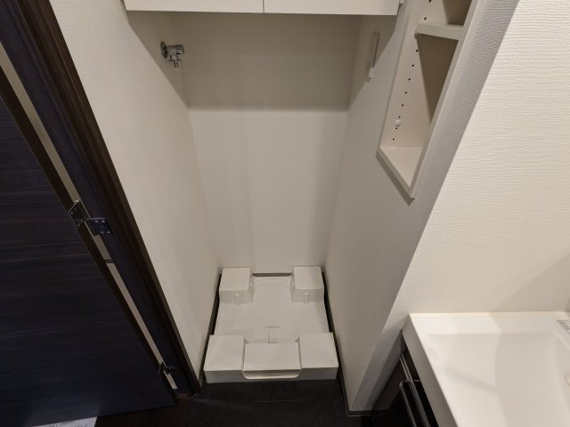 ケーディーエックスレジデンス豊洲の玄関|きれいな玄関です