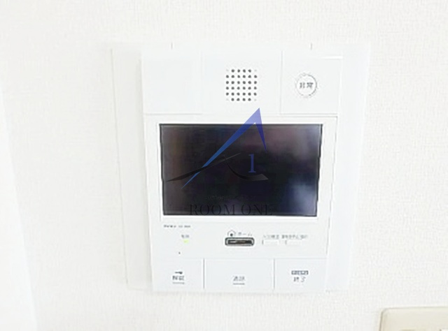 グランフラッツ北千住のセキュリティ|モニター付きインターホンです。