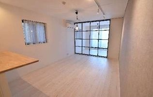 アリーチェ亀戸の居間・リビング