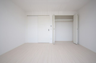 【寝室】 | Jenks Villa
