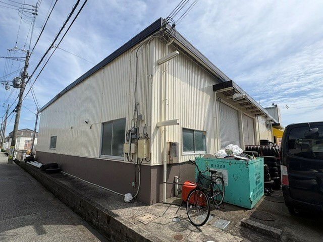 播磨町北古田事務所付倉庫の外観