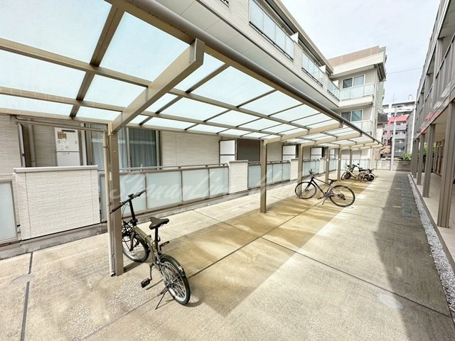 横浜市磯子区中原１丁目のアパートのその他