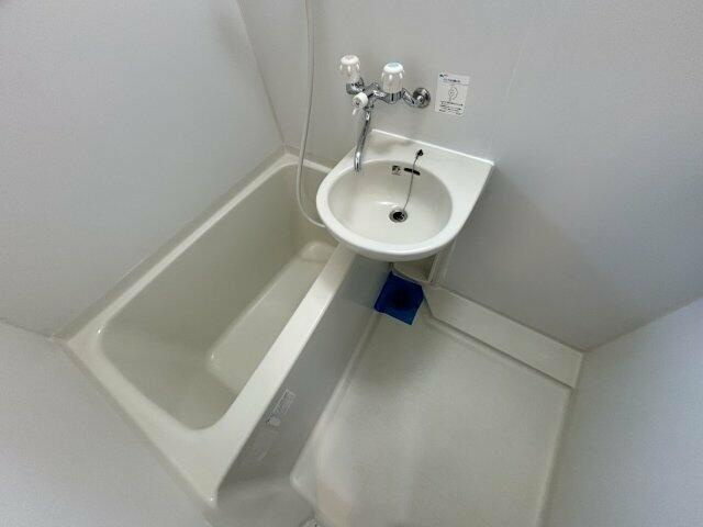 浴室乾燥機付のバスルーム