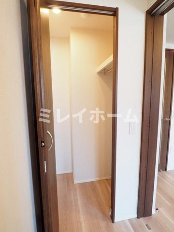 ドゥーエ梅屋敷の収納