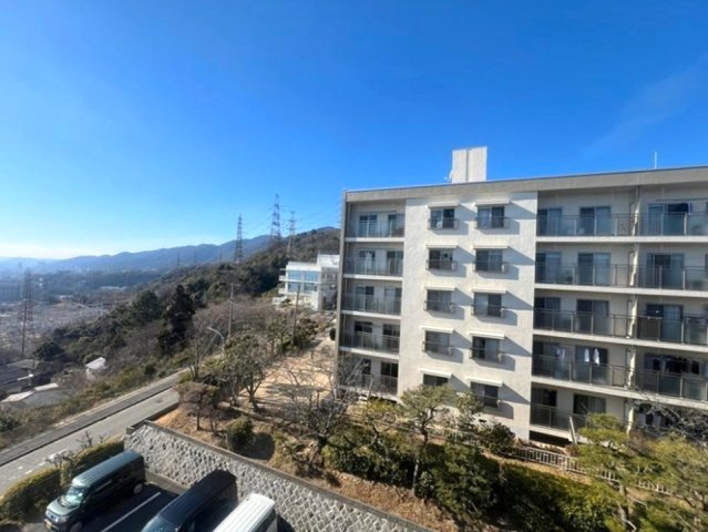 渦ヶ森コーポ16号館の周辺|静かで緑豊かな住宅地です。