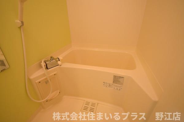フジパレス城東諏訪Ⅴ番館の浴室