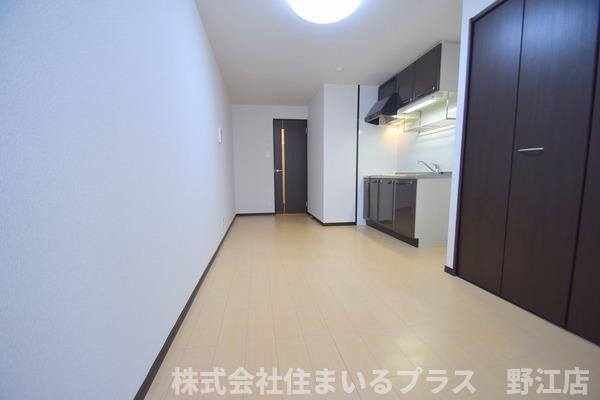 フジパレス城東諏訪Ⅴ番館の居間・リビング
