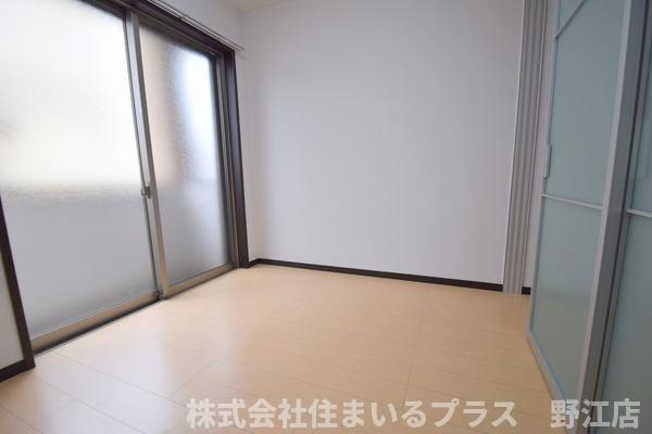 フジパレス城東諏訪Ⅴ番館の洋室