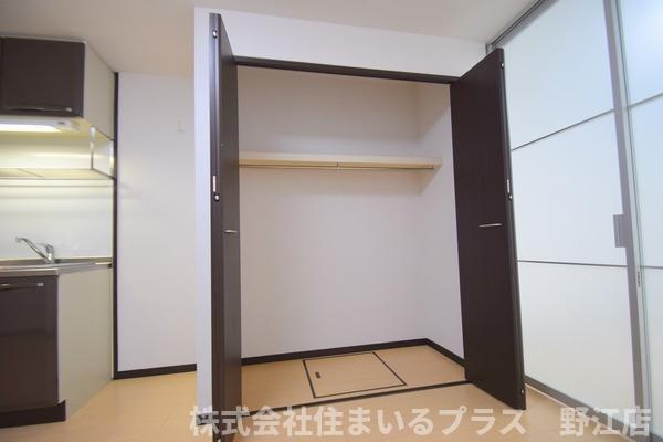 フジパレス城東諏訪Ⅴ番館の収納