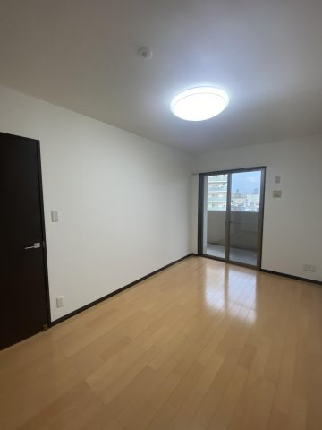 フェスティオ六ツ門ファサードの寝室|クローゼット付の洋室です☆
