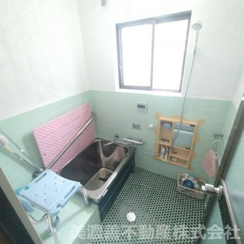 ６７１５６　本巣市根尾神所中古戸建（平屋）の浴室