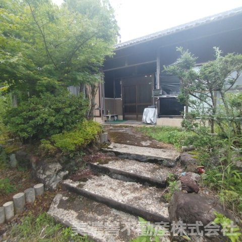 ６７１５６　本巣市根尾神所中古戸建（平屋）の外観