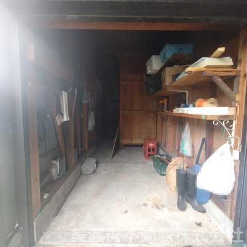 ６７１５６　本巣市根尾神所中古戸建（平屋）の収納