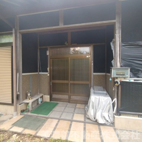 ６７１５６　本巣市根尾神所中古戸建（平屋）の玄関