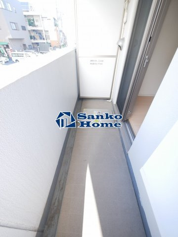 プレール・ドゥーク東京EASTのバルコニー