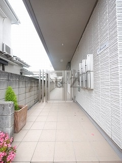 アローズのエントランス