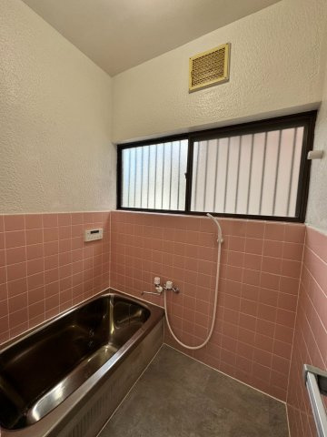 入間市小谷田中古戸建の浴室