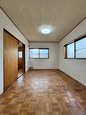 入間市小谷田中古戸建の洋室