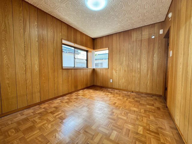入間市小谷田中古戸建の洋室