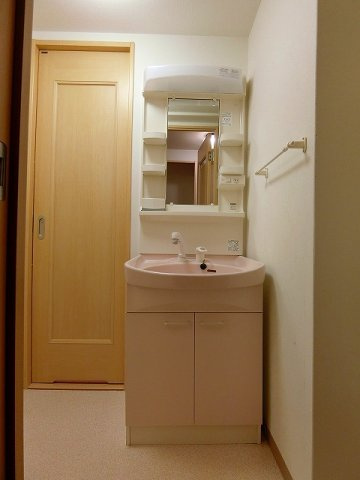 OMマンション東生駒の洗面所|洗面所です