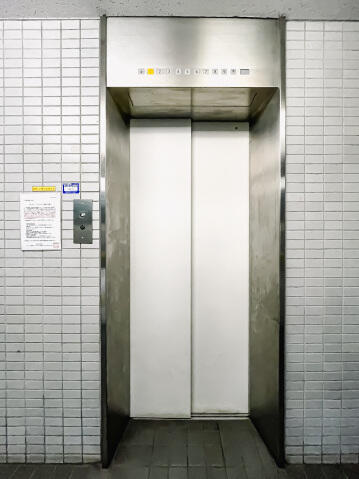 エレベーター