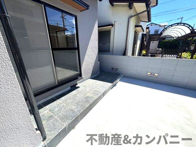 古三津3丁目の中古のおうちのその他|デッキです