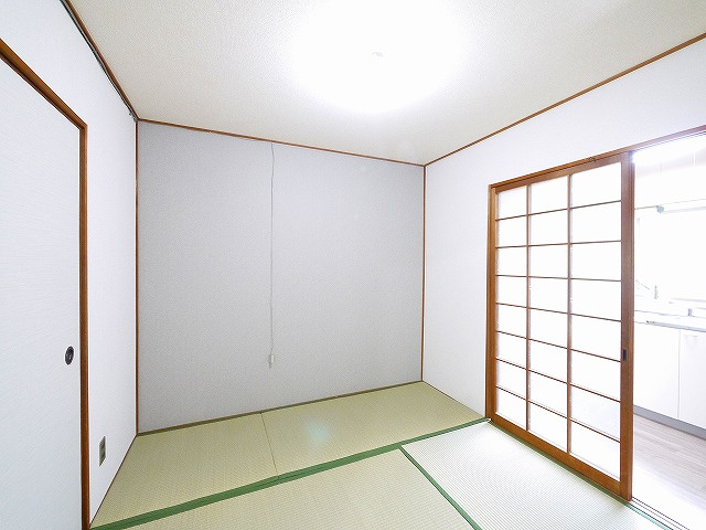 グリーンハイツ富雄の和室