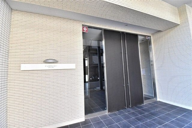 カレント今池のエントランス