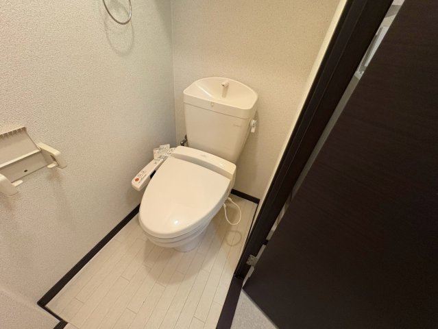 レオネクストフラワーヒルⅢのトイレ