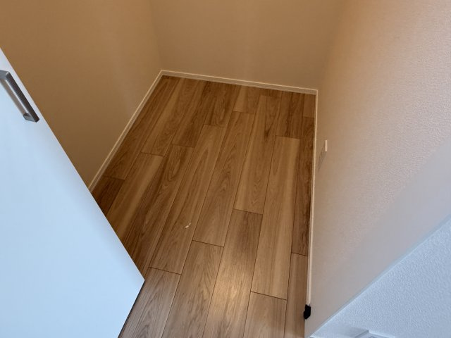 Ｂｒｏｎｎｌｅｙ　Ｃｏｕｒｔの収納|同建物別室参考写真