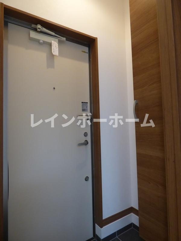 AJ新松戸Ⅱの玄関|シンプルで使いやすい玄関です