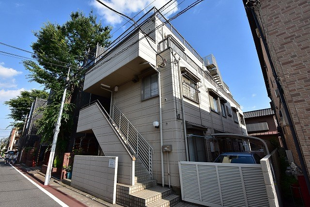 世田谷区宮坂１丁目の賃貸マンションの外観|女性限定の賃貸マンション