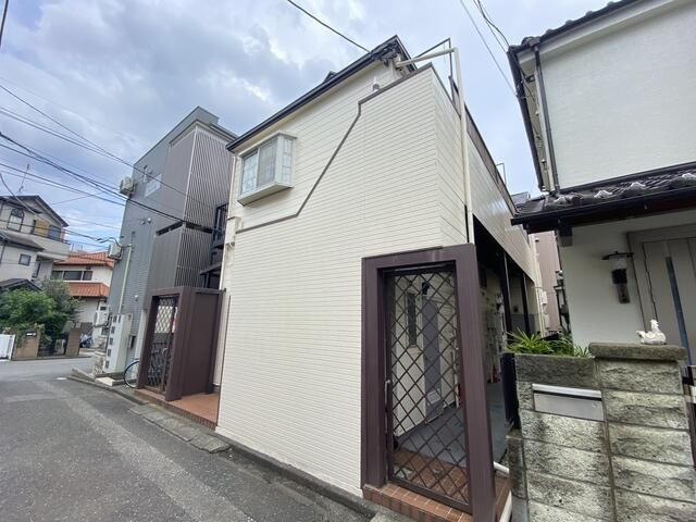 ジュネス小手指の外観