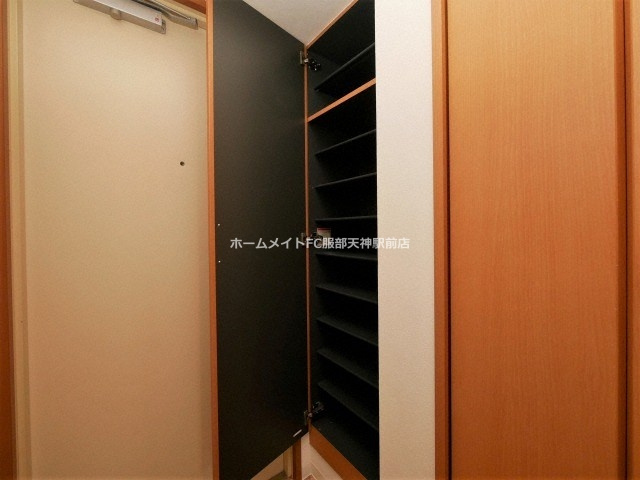 ワイズコート難波ウエストの収納