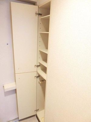 【収納】 | b`CASA吹上Ⅱre-born | ※同タイプの別の部屋の写真です。