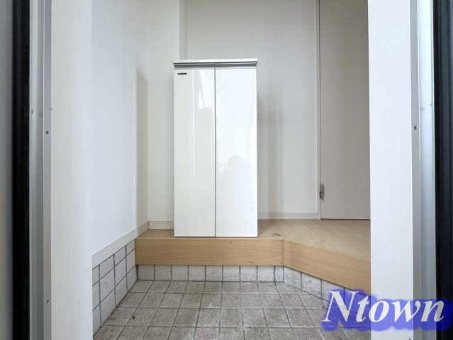 【玄関】 | ラピネスコート | 落ち着いた玄関です
