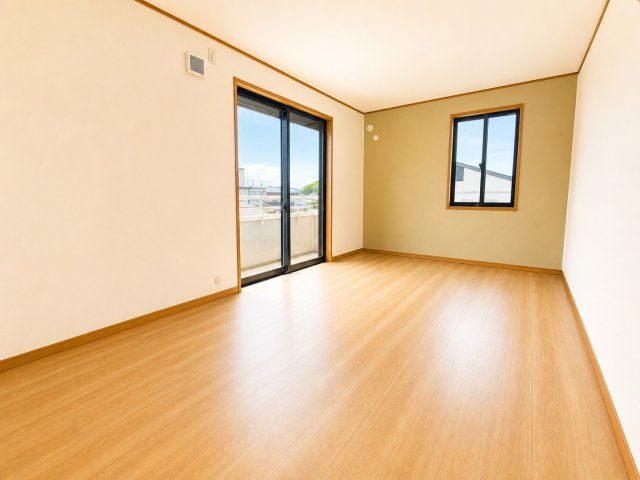 東近江市宮川町の洋室