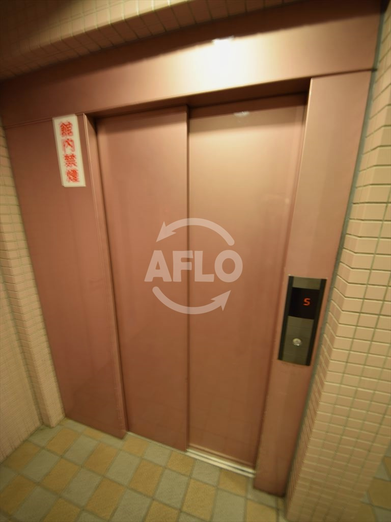 ディアコートセンバのその他共用部分|ディアコートセンバ　エレベータ