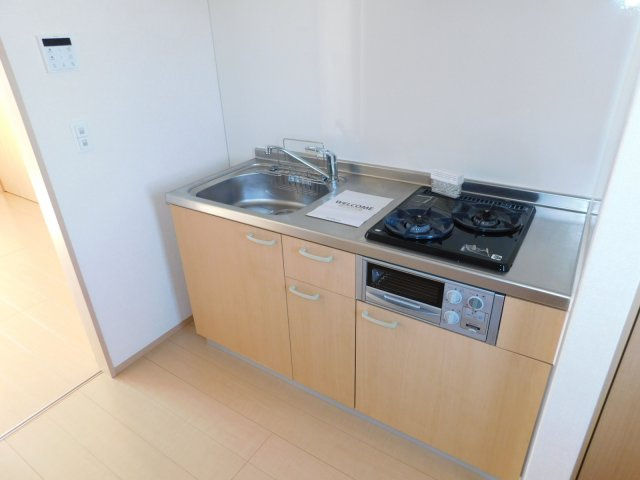 グレイスコートのキッチン|別部屋の写真です
