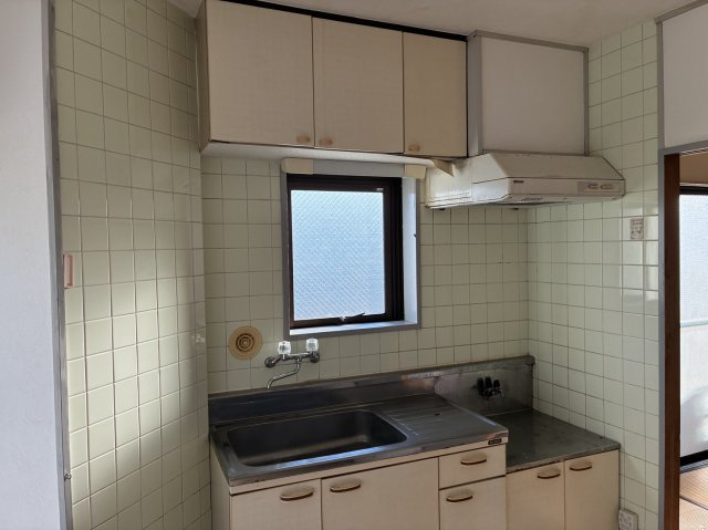 呉市天応南町の賃貸マンションのキッチン
