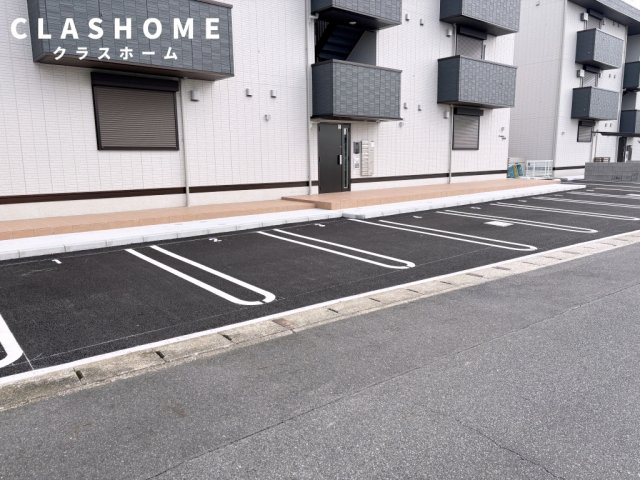 D-avance今本町B　　 刈谷市近郊の賃貸はクラスホーム刈谷店の駐車場