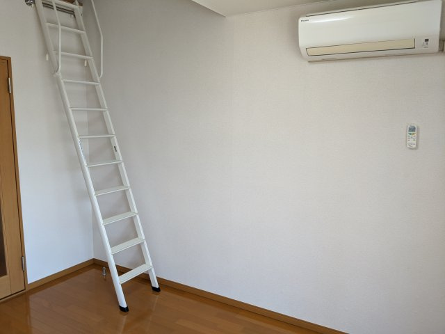 プログレ中央の内装