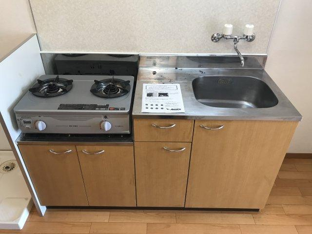 プログレ中央のキッチン