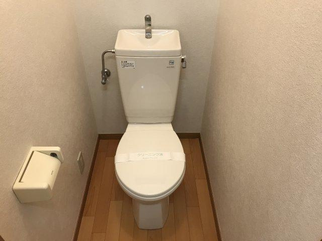 プログレ中央のトイレ