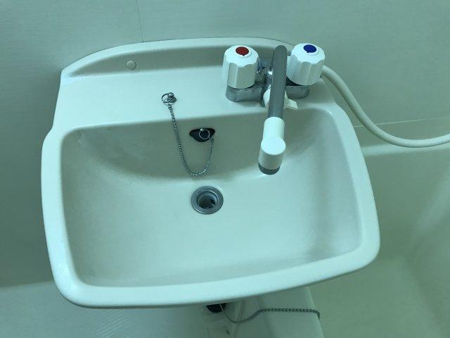 プログレ中央の洗面所