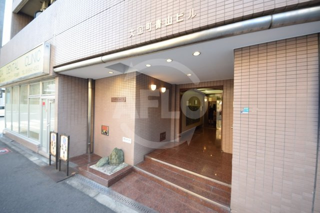 大国町青山ビルのエントランス|大国町青山ビル　エントランス